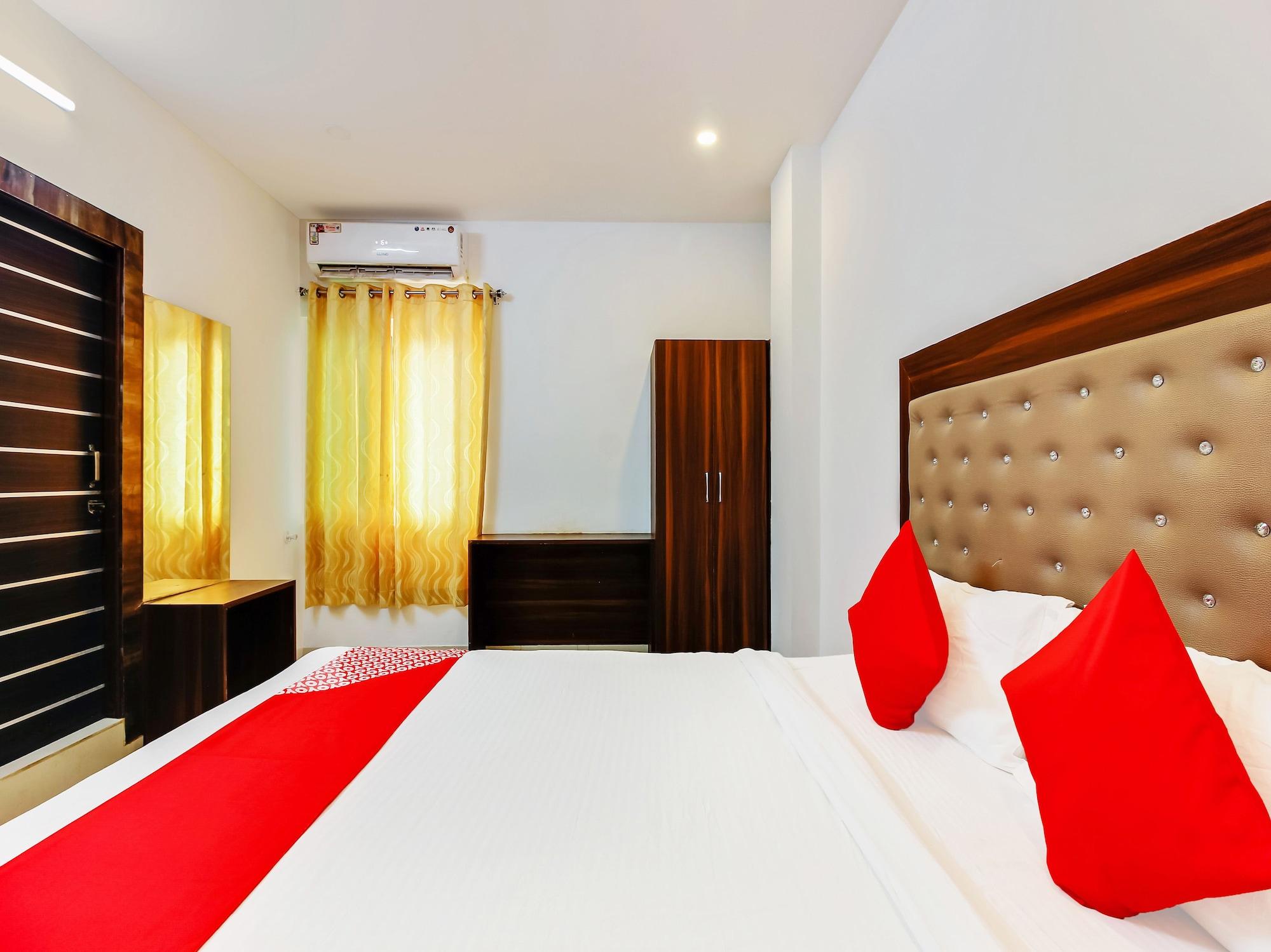 Oyo 29131 Hotel Mn Grand Shamshabad Eksteriør bilde