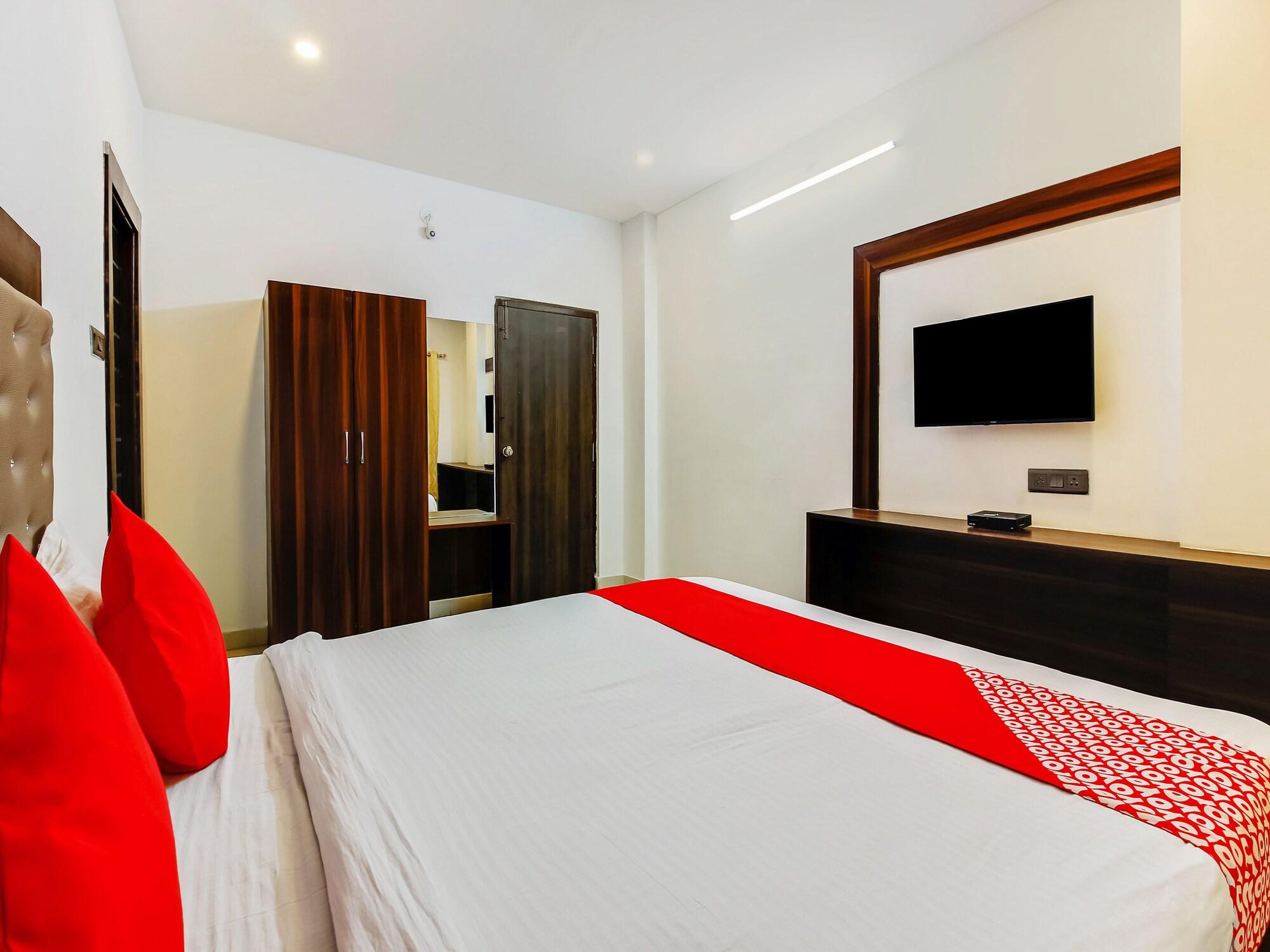 Oyo 29131 Hotel Mn Grand Shamshabad Eksteriør bilde