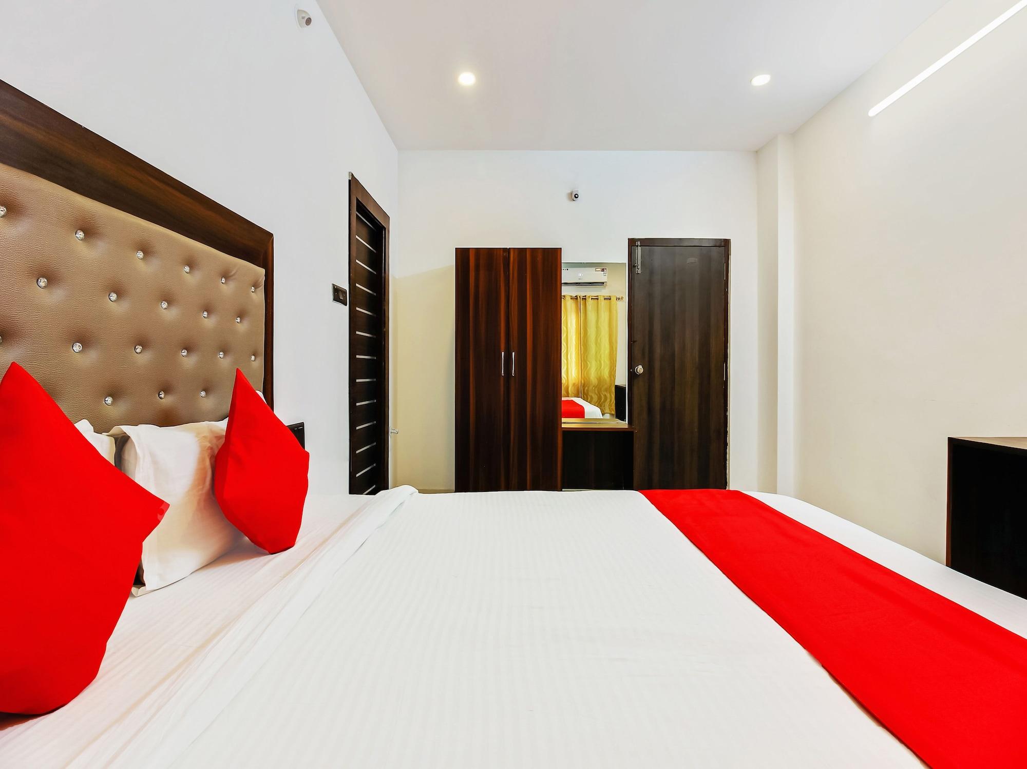 Oyo 29131 Hotel Mn Grand Shamshabad Eksteriør bilde